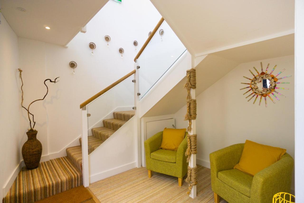 Largigi, Free Parking, Close To The Beach And Town Centre Rooms Lyme Regis Bagian luar foto